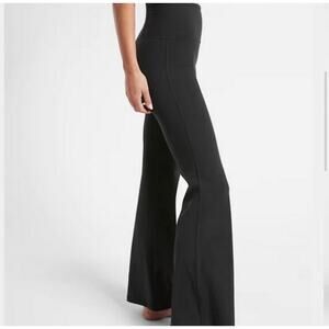 Athleta Elation Flare Pant, Soft High-Rise Yoga Pants Size Small Petite